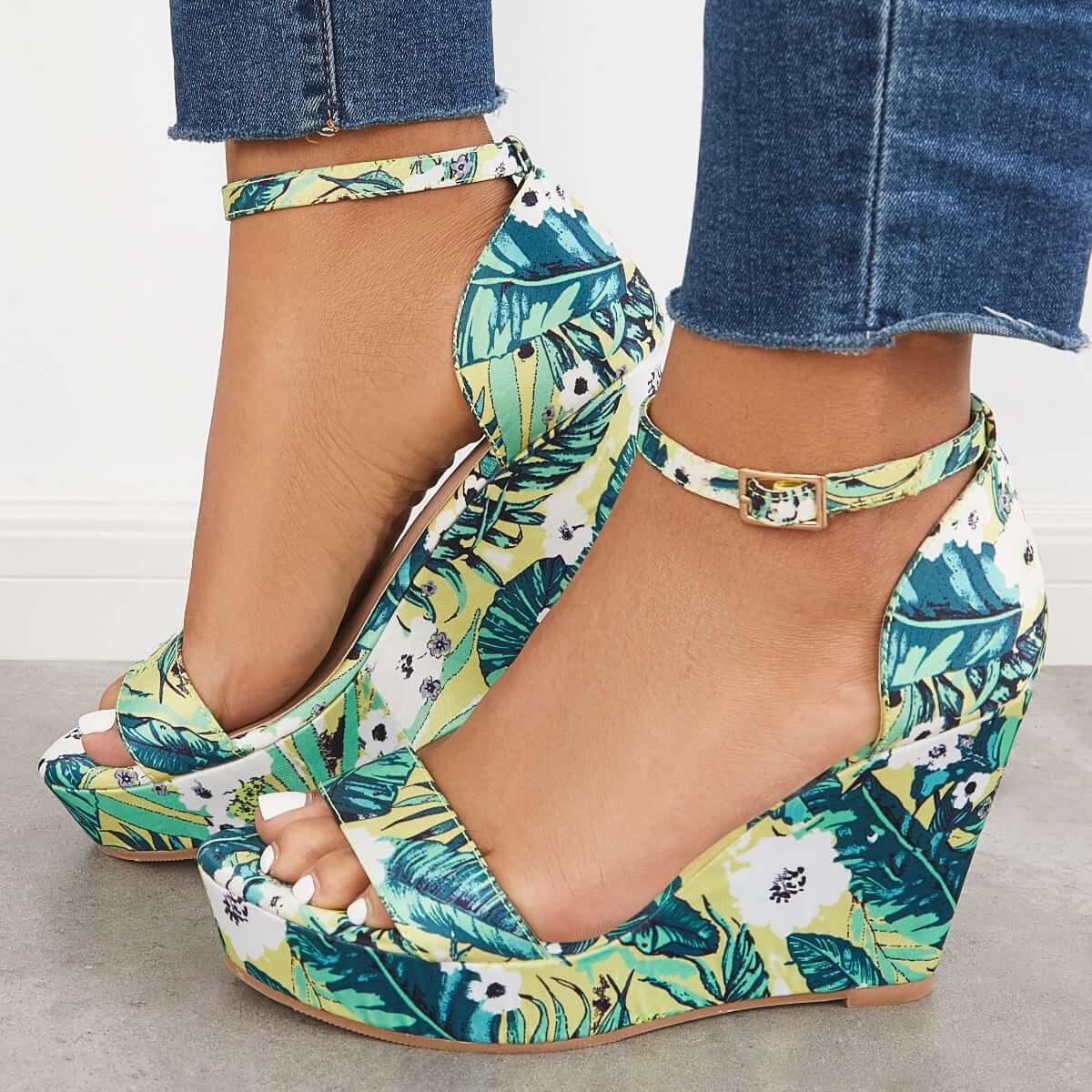 Elegant Orthopedic Sandals for Every Step
