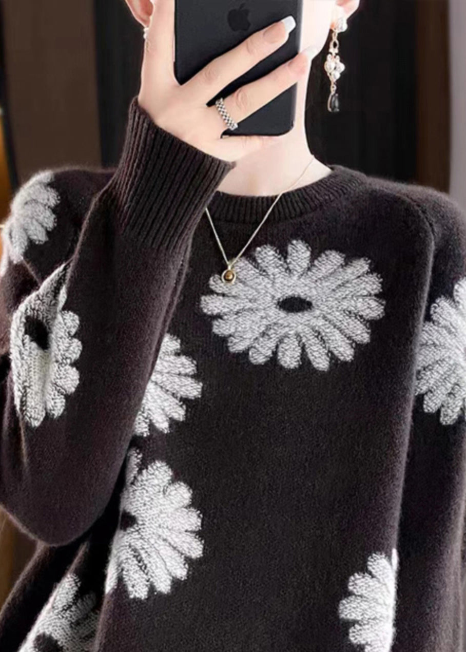 Beautifully Crafted Sweater in a Classic Style