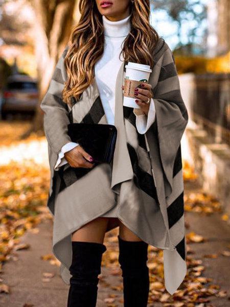 Gracefully Styled Coat for Any Occasion