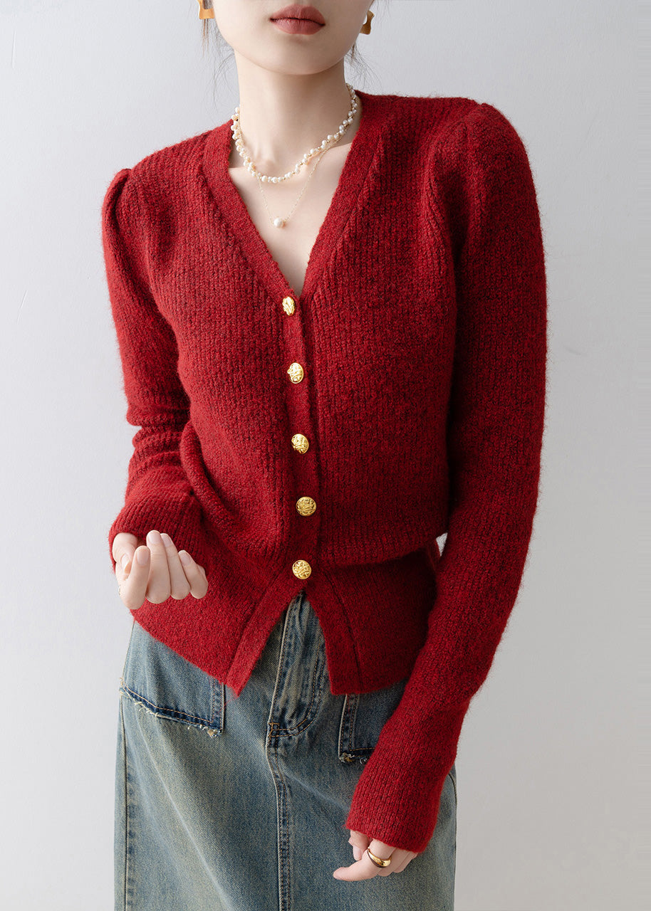Classic Vintage Cardigan with a Flattering Fit