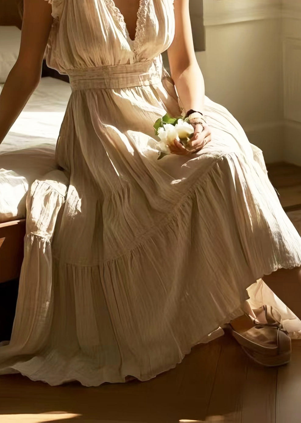 Beautifully Crafted Dress in a Classic Style