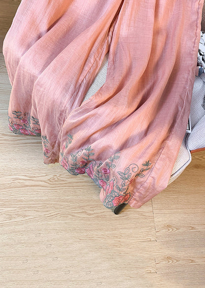 Elegantly Styled Pants for Everyday Wear