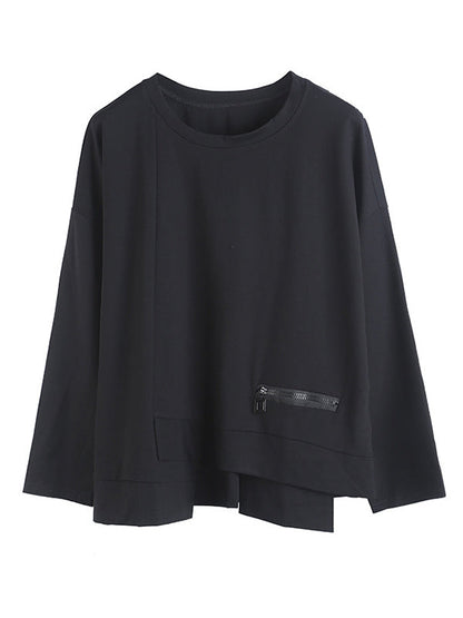 Effortlessly Elegant T-Shirt with a Timeless Design