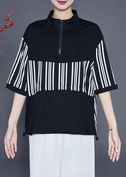 Classic Vintage Shirt with a Flattering Fit