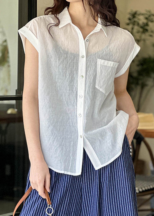 Classic Vintage Blouse with a Flattering Fit