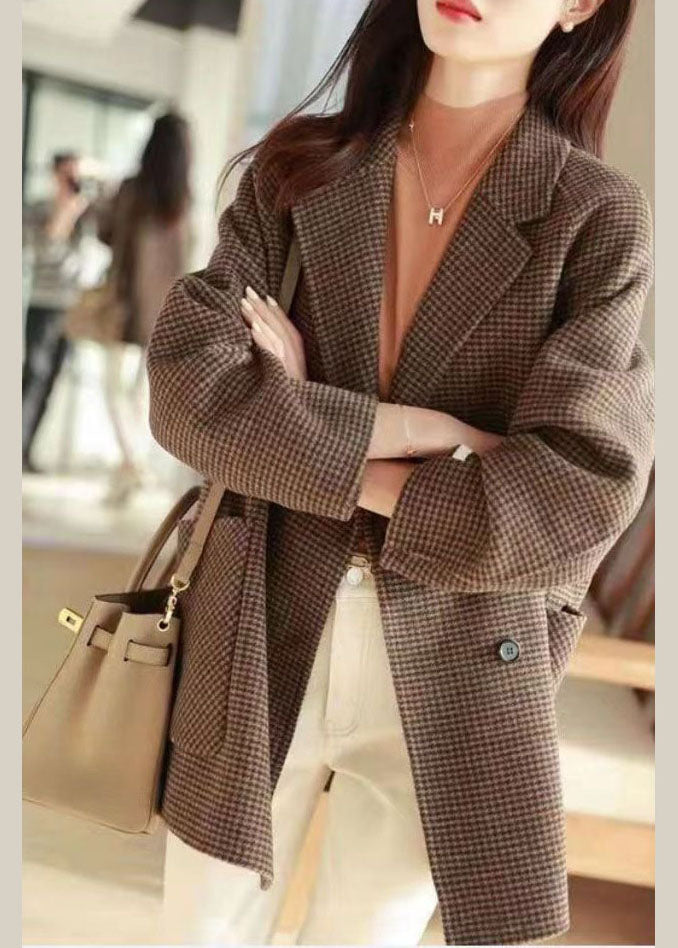 Elegantly Styled Coat for Everyday Wear
