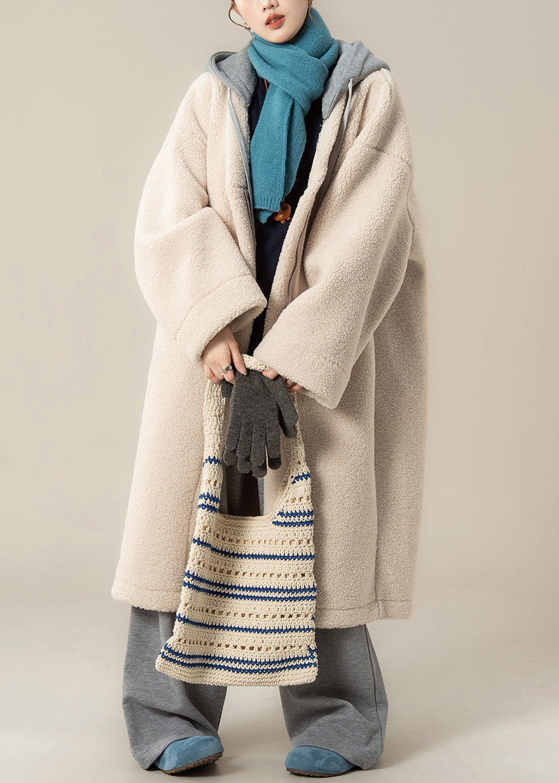 Gracefully Styled Coat for Any Occasion