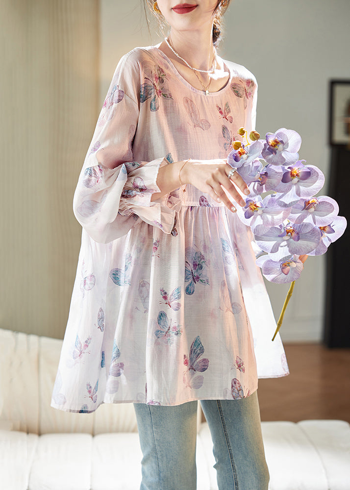 A Vintage Style Shirt with Delicate Timeless Details