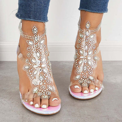 Chic Orthopedic Sandals with Unique Design