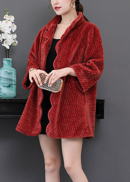 Well Tailored Jacket with a Graceful Silhouette