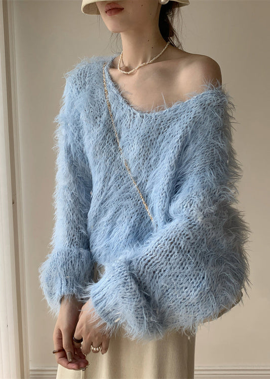 Beautifully Finished Sweater in a Timeless Design