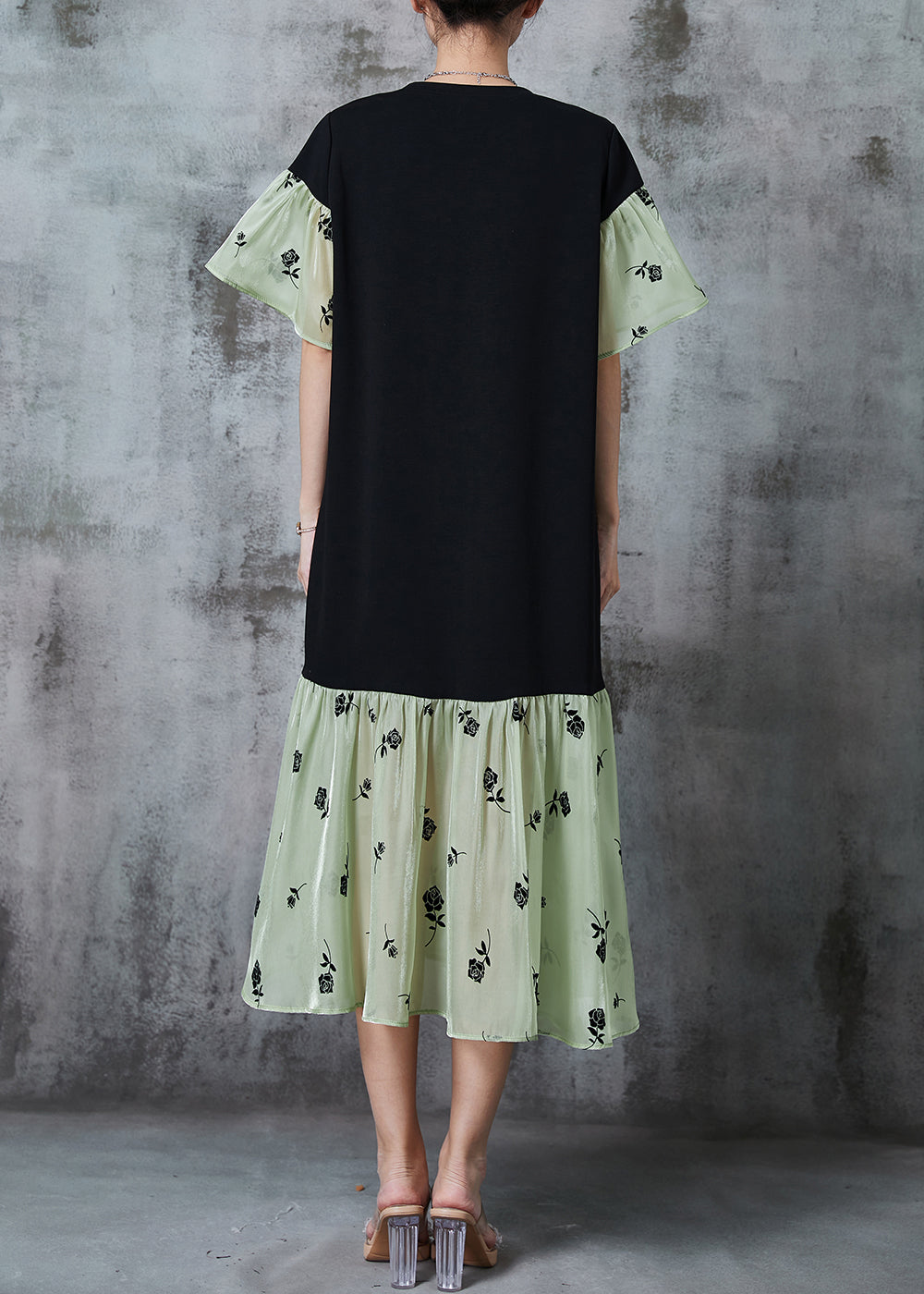 Classic Vintage & Enduringly Stylish Dress