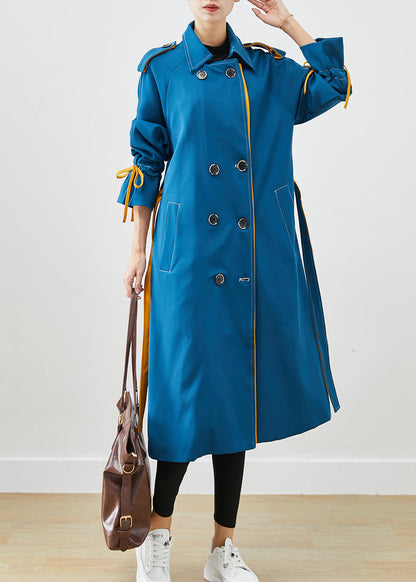Classic Vintage Coat with a Flattering Fit