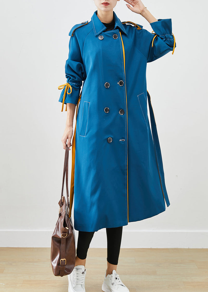 Classic Vintage Coat with a Flattering Fit