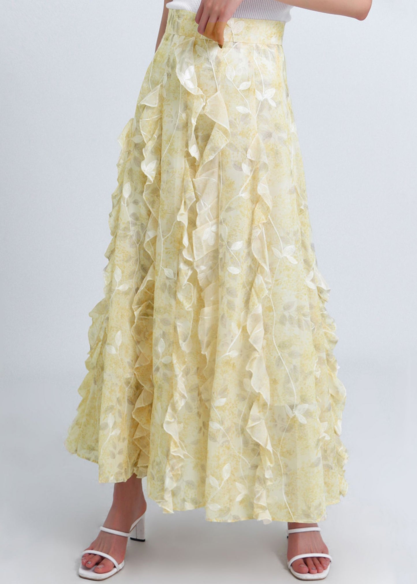 Well Tailored Garment with a Graceful Silhouette