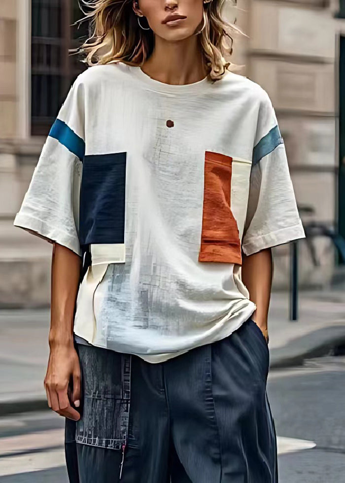 Well Tailored Top with a Graceful Silhouette