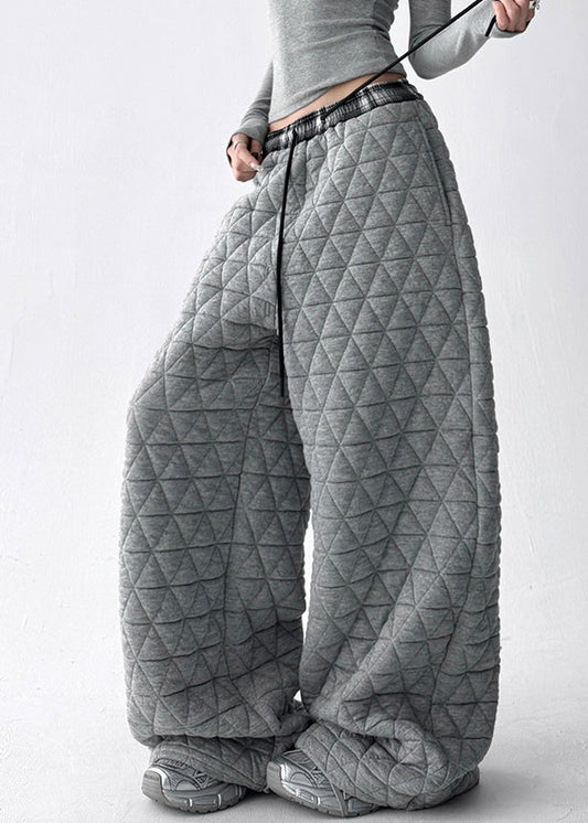 Beautifully Finished Pants in a Timeless Design