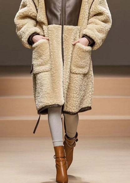Elegantly Styled Coat for Everyday Wear