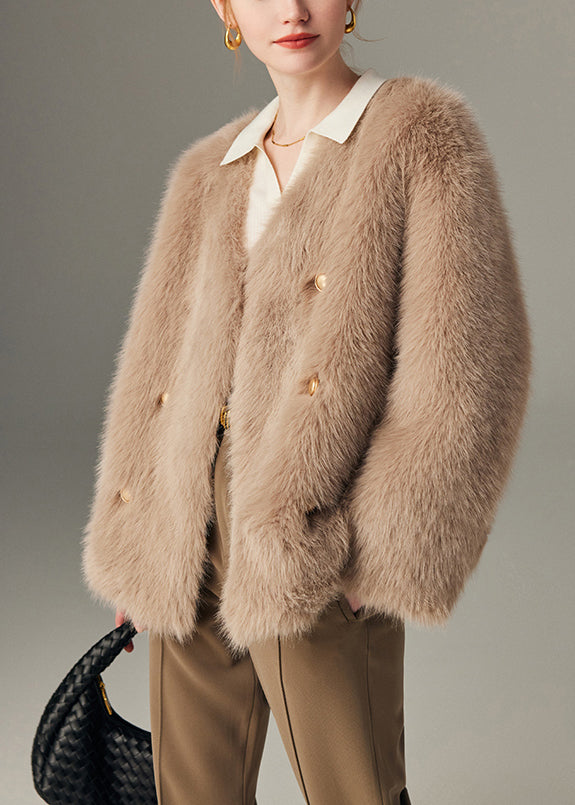 Elegantly Styled Coat for Everyday Wear