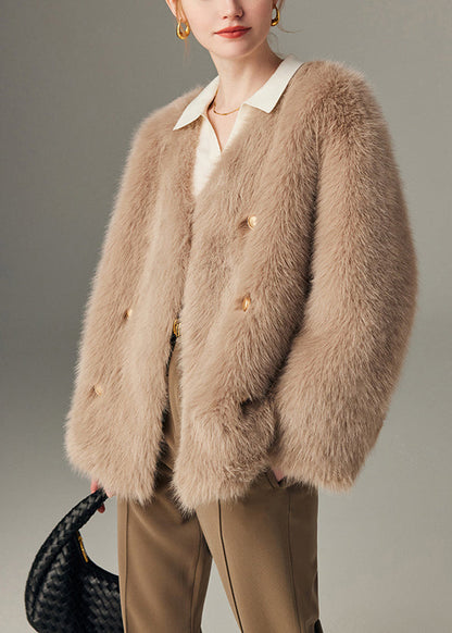 Elegantly Styled Coat for Everyday Wear