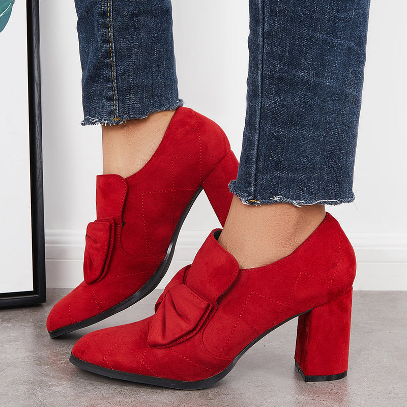 Classic Orthopedic Pumps with Timeless Style