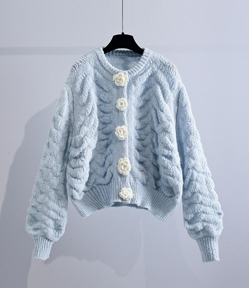 Elegantly Styled Cardigan for Everyday Wear