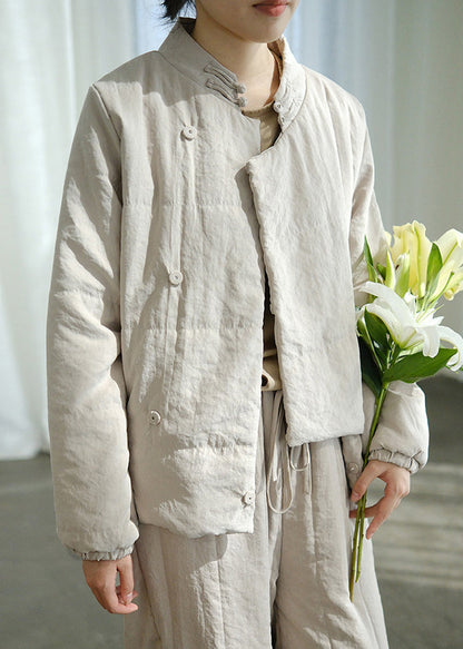 Effortlessly Elegant Coat with a Timeless Design
