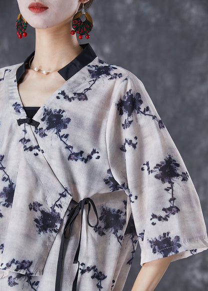 A Vintage Style Shirt with Delicate Timeless Details