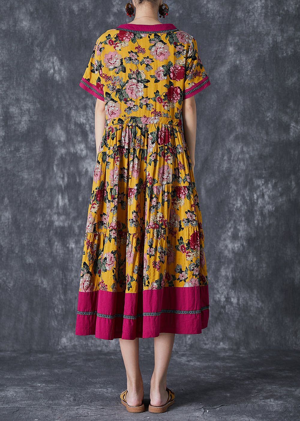 Gracefully Styled Dress for Any Occasion
