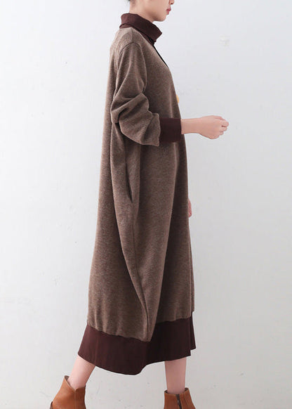 Well Tailored Sweater with a Graceful Silhouette