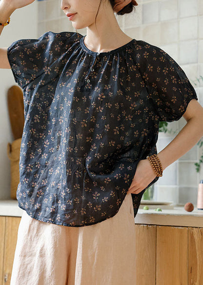 Effortlessly Elegant Shirt with a Timeless Design
