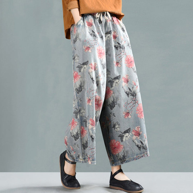 Elegantly Styled Pants for Everyday Wear