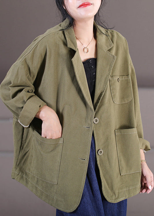 Gracefully Styled Coat for Any Occasion