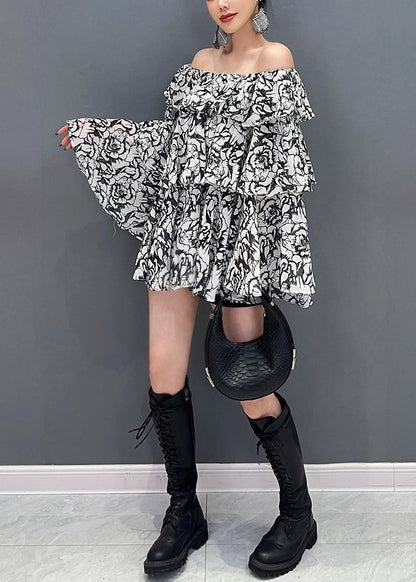 Classic Vintage Blouse with a Flattering Fit