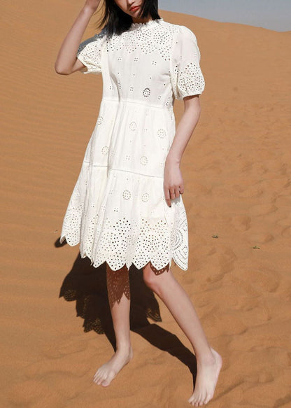 Well Tailored Dress with a Graceful Silhouette