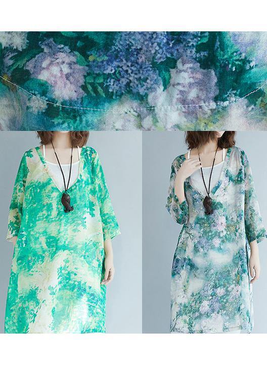 Beautifully Finished Blouse in a Timeless Design