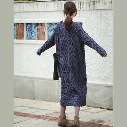 Effortlessly Elegant Sweater with a Timeless Design