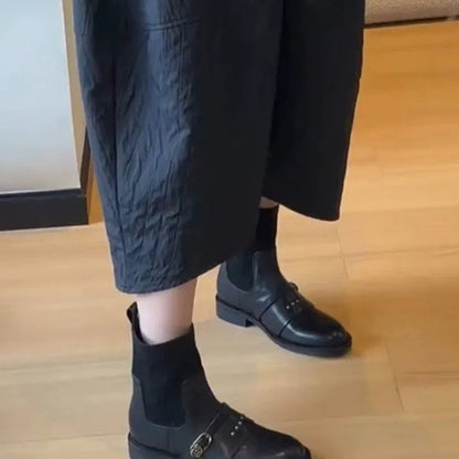 Graceful Orthopedic Boots for Modern Look