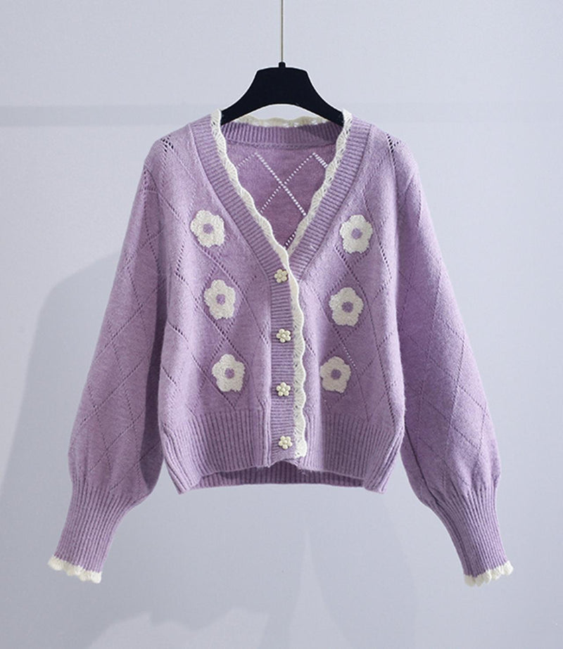 Classic Vintage Cardigan with a Flattering Fit