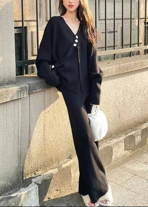 Vintage Inspired Pants with a Contemporary Edge