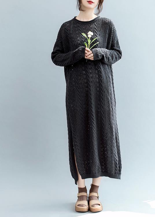 Well Tailored Sweater with a Graceful Silhouette