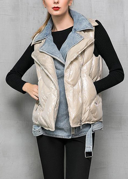 Beautifully Finished Coat in a Timeless Design