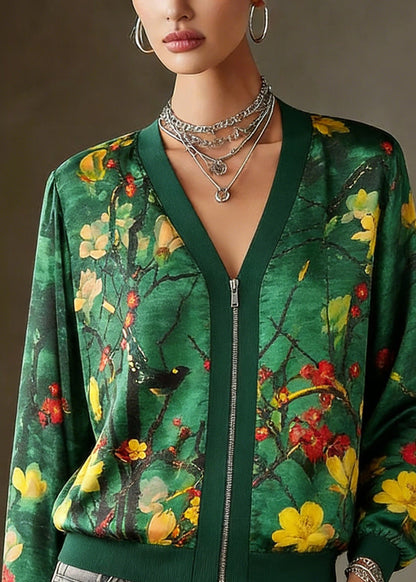 Classic Vintage & Enduringly Stylish Coat