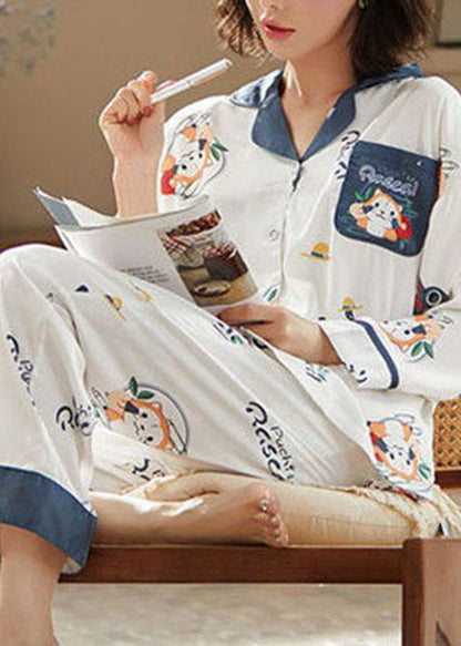 Finely Styled Garment with a Classic Vintage Look