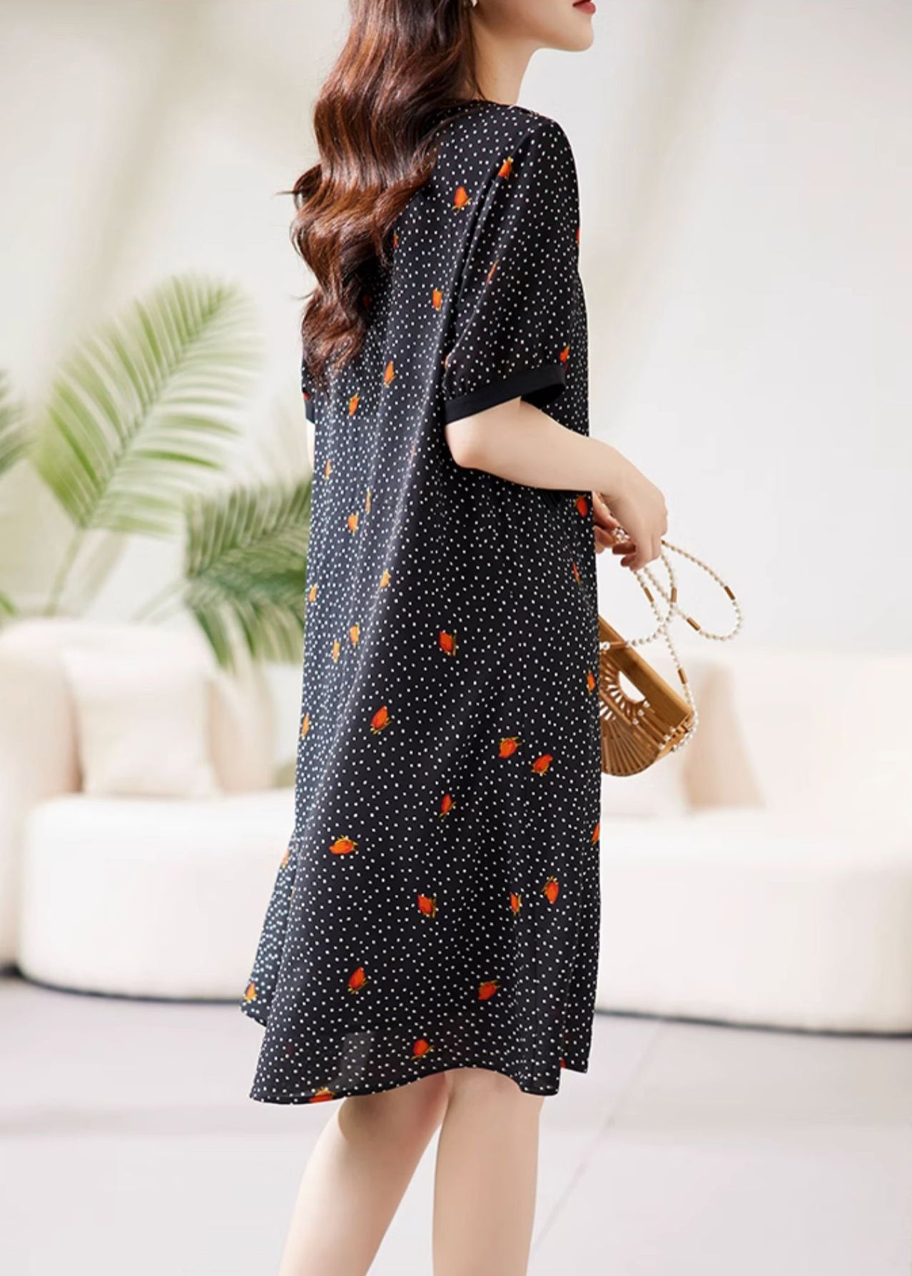 Beautifully Crafted Dress in a Classic Style