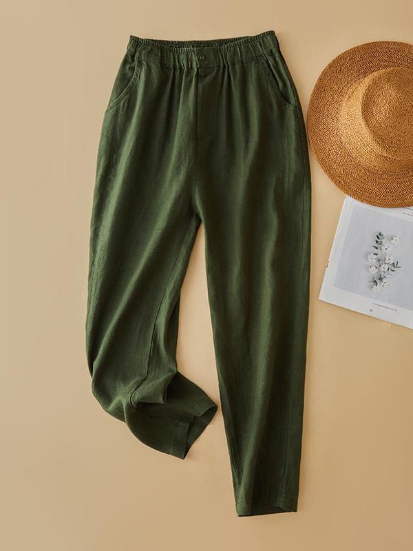 Classic Vintage Pants with a Flattering Fit