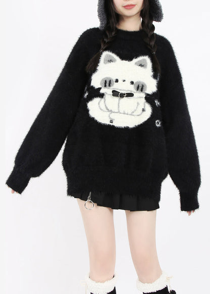 Classic Vintage Sweater with a Flattering Fit