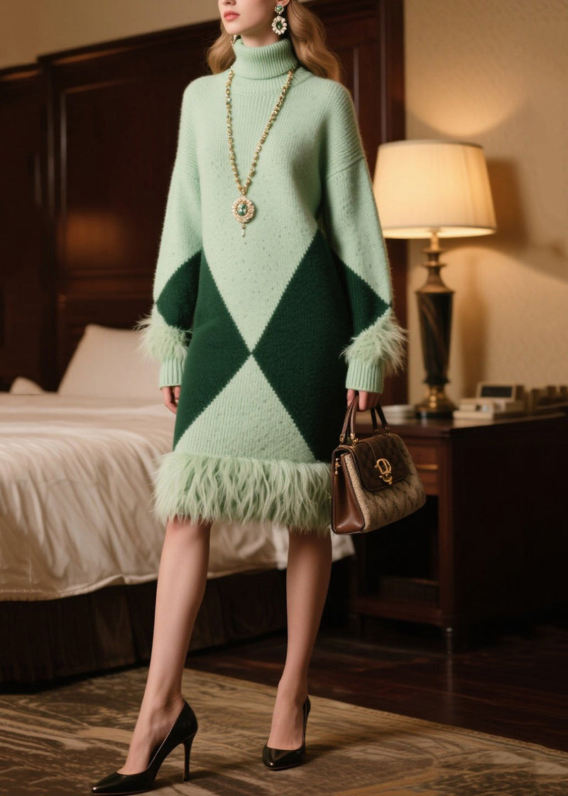 Sophisticated Dress with a Clean Classic Look