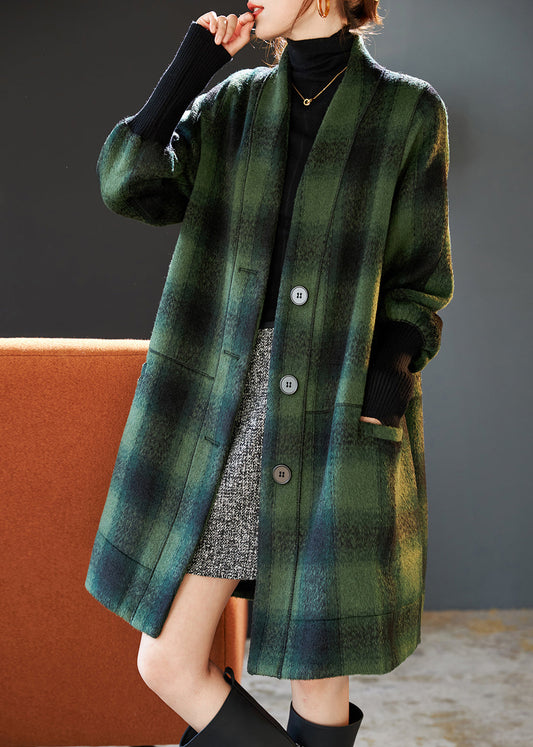 Sophisticated Coat with a Clean Classic Look