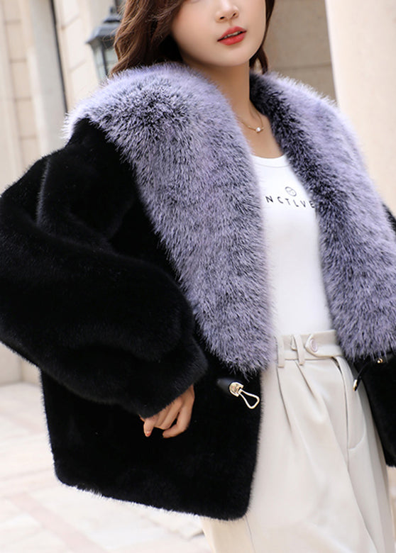 Sophisticated Coat with a Clean Classic Look